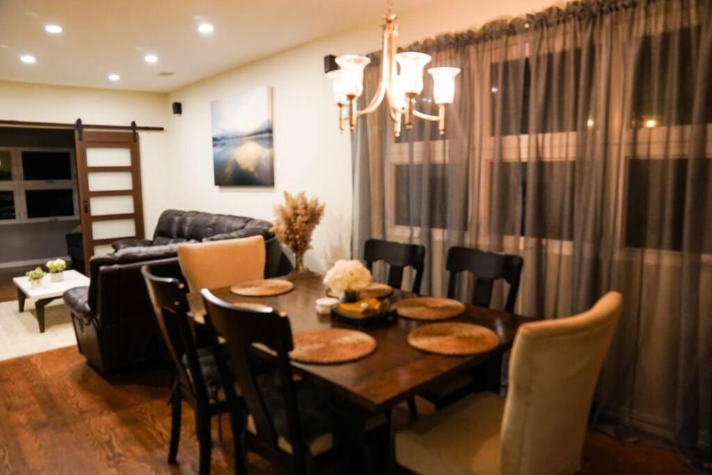 דירות שיקגו Nice And Cozy. Sleeps 5. מראה חיצוני תמונה